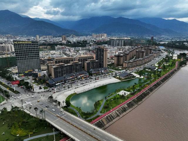 _四川十大康养旅游目的地_四川康养旅游项目策划