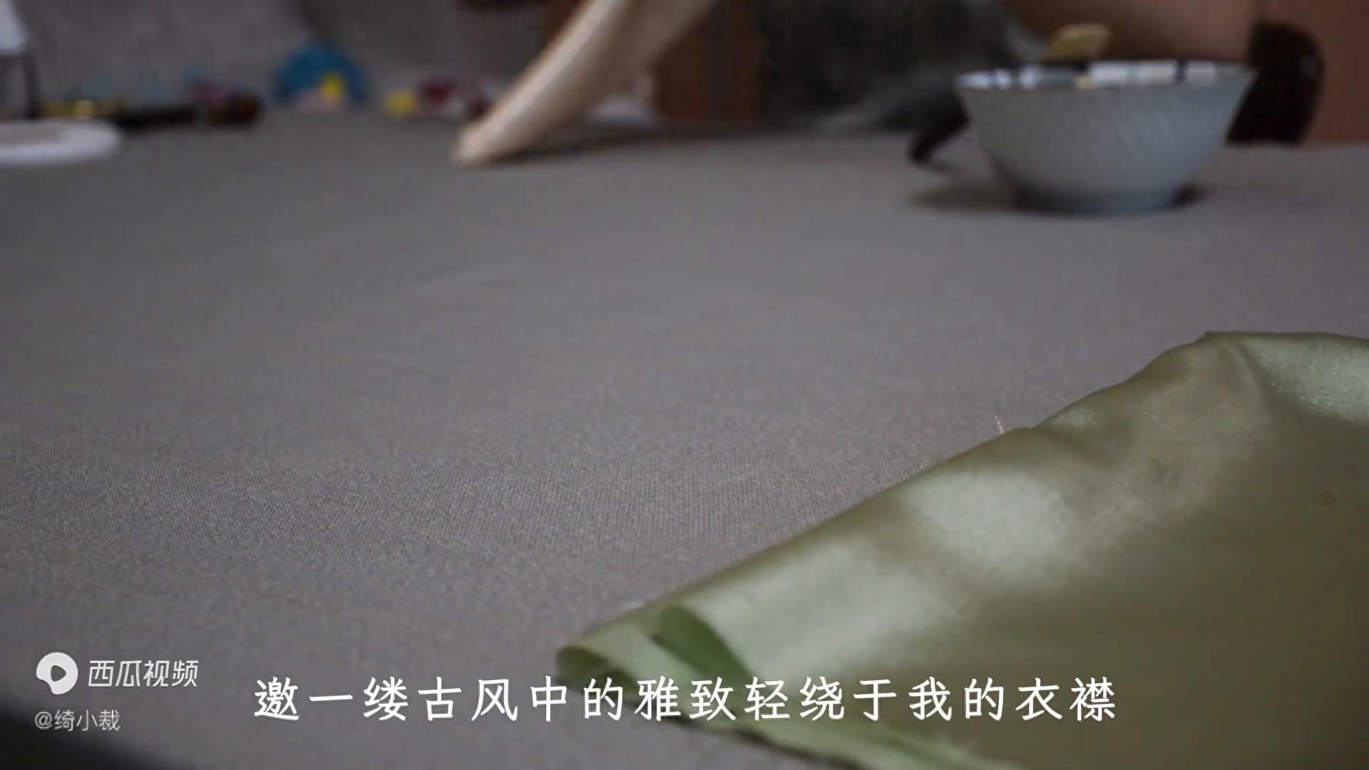 制作梅花盘扣，让古典之美在现代生活中重新绽放